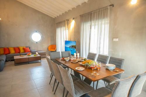 Protaras Oasis Seafront Villa