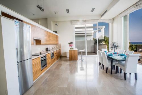 Villa In Protaras Sleeps 8 Includes Swimming Pool And Air Con 8