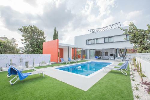 Villa Colour Residerences
