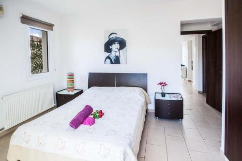 Villa In Protaras Sleeps 6 Includes Swimming Pool And Air Con 7
