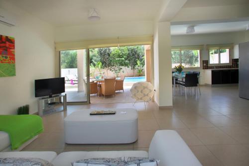 Protaras Villa Michelle 9