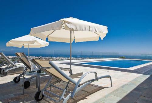 Villa Saranta Gold - Exquisite 3 Bedroom Protaras Villa With Private Pool And Panoramic Views