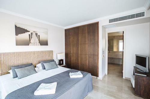 Villa Fig Tree Bay Seafront Luxury 5bdr Seafront Protaras Villa With Panoramic Sea Views