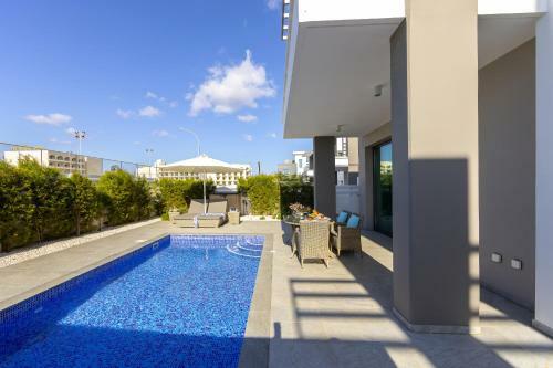 Pernera Beach Villa