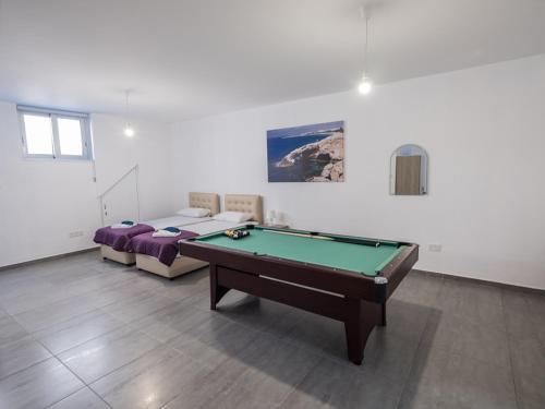 Five Bedrooms Villa 1249
