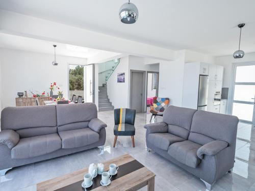 5 Star Private Villa, Protaras, Protaras Villa 1222