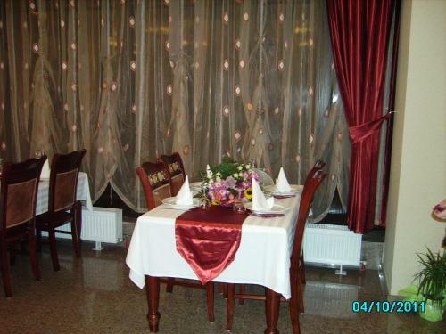 Hotel Golden Rose