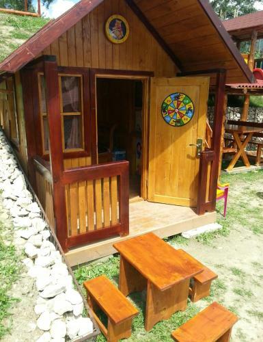 Hostal Pensiunea Dorali
