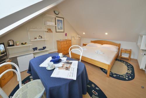 Apartamento A. V. Pension Praha