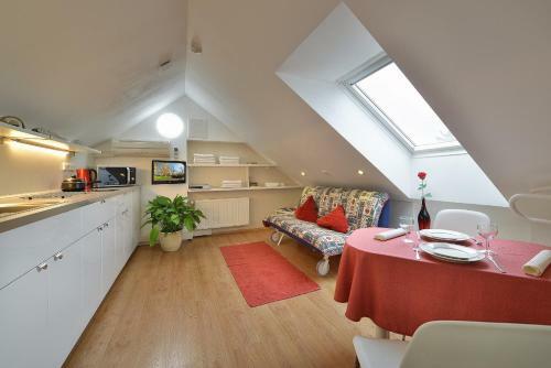 Apartamento A. V. Pension Praha