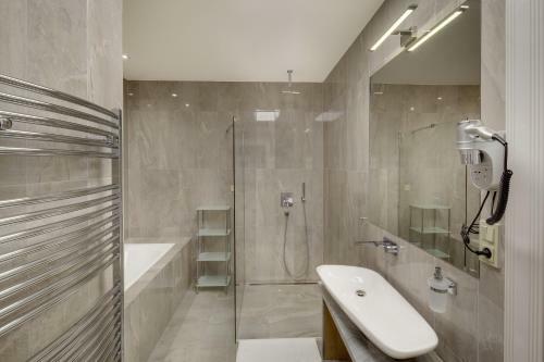 V Kolkovn? Old Town Apartment