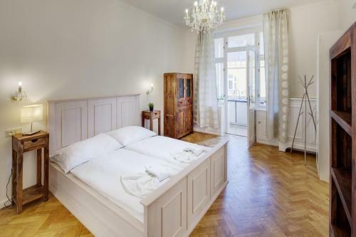 V Kolkovn? Old Town Apartment