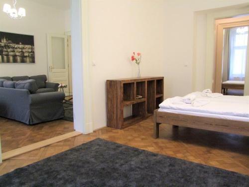 Wenceslas Square Apartments By Otsa