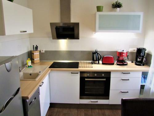 Wenceslas Square Apartments By Otsa