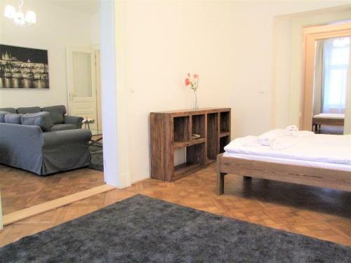 Wenceslas Square Apartments By Otsa