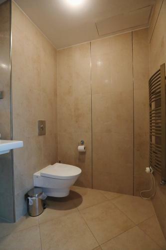 Wenceslas Square Apartments By Otsa
