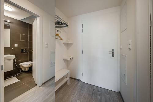 Homy Apartments