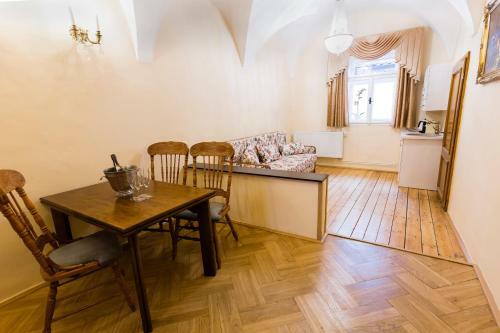 Apartments U Kr�le Brabantsk�ho