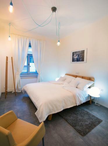 Apartments At The Blue Duckling