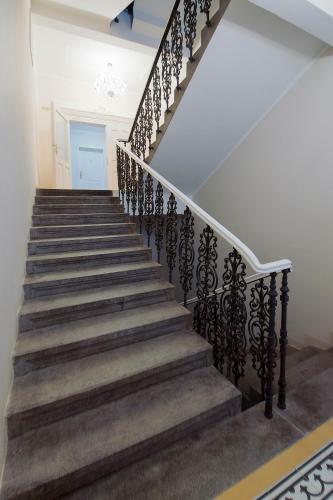 Modern Apartment Spanelska