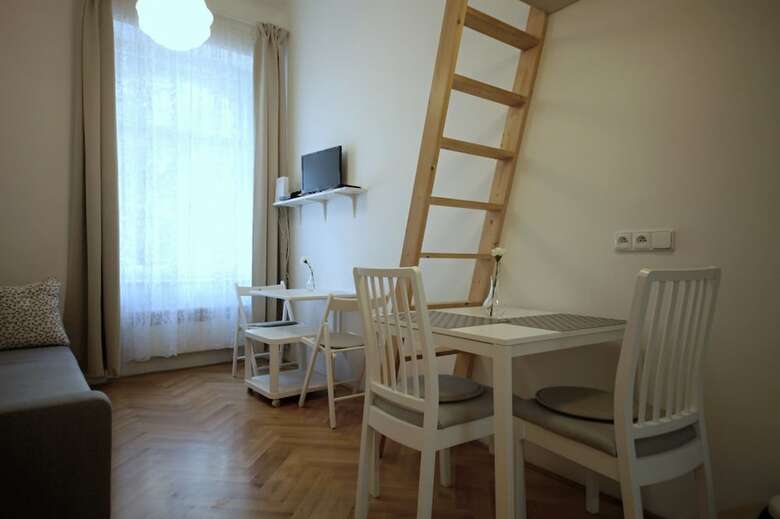City Castle Aparthotel