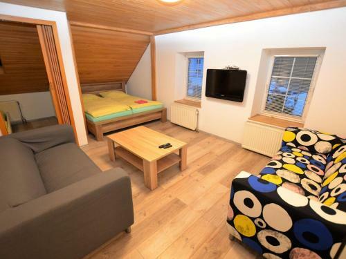 Beautiful Apartment In Bohemian Amidst Mountains