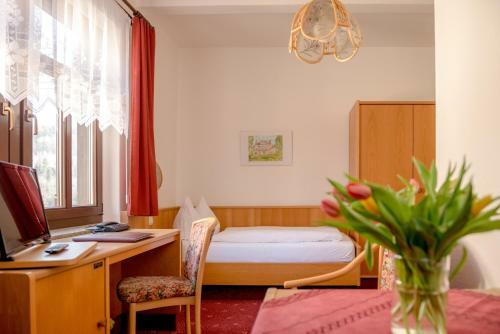 Hostal Hotel-pension Heimburg
