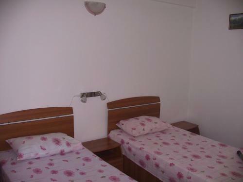 Hostal Pension Piatra Craiului