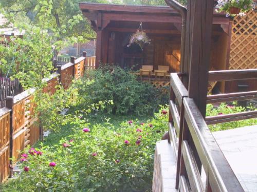 Hostal Pension Piatra Craiului