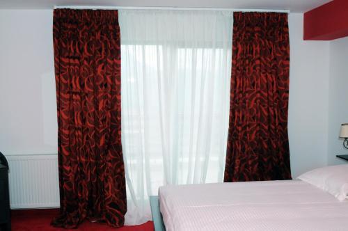 Hostal Pension Poiana Marului