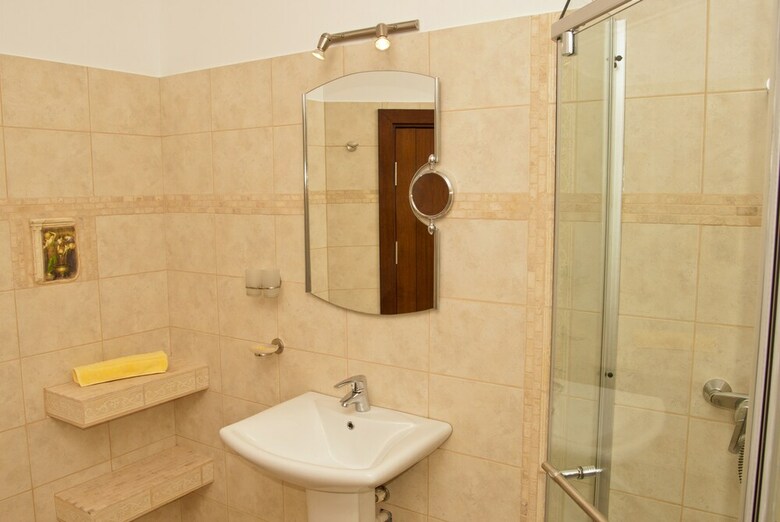 Hostal Pension Belleville