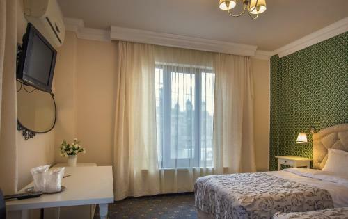 Hotel Eden
