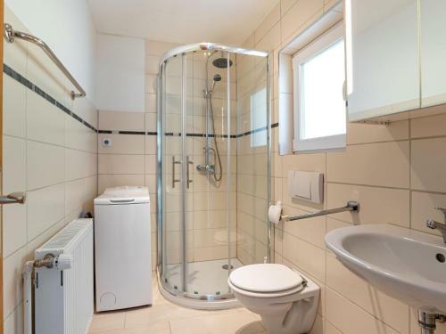 Charming Apartment In Eutin Near Stiftung Schloss Castle