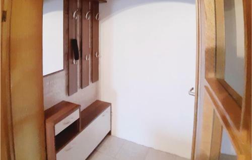 Three-bedroom Apartment In Frankenau