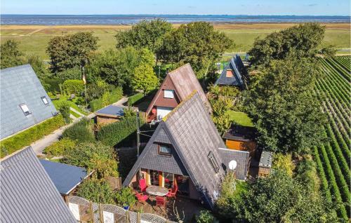 Awesome Home In Friedrichskoog With Wifi And 2 Bedrooms