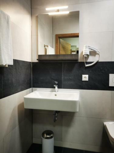 Hostal Pension Unterm Schlossturm