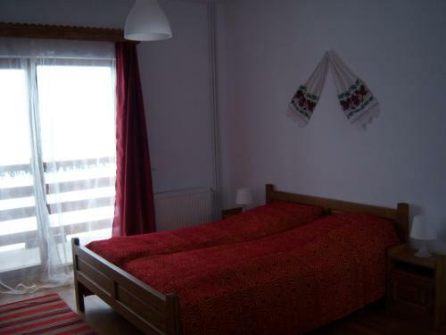 Hostal La Curtea Porumbaceana