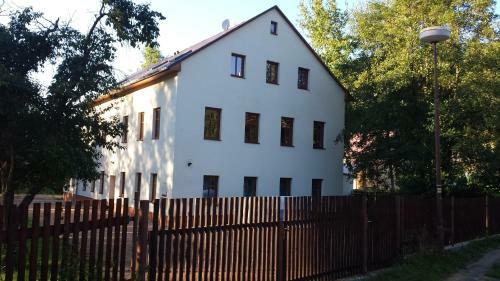 Apartamentos House George