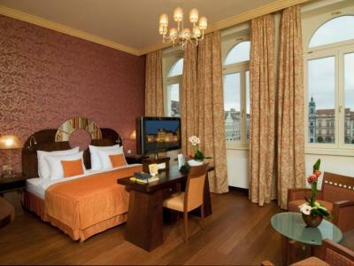 Hotel Zvon Design Suites