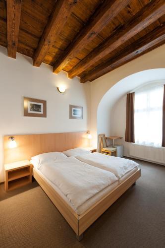 Hostal Penzion Restaurant Centrum