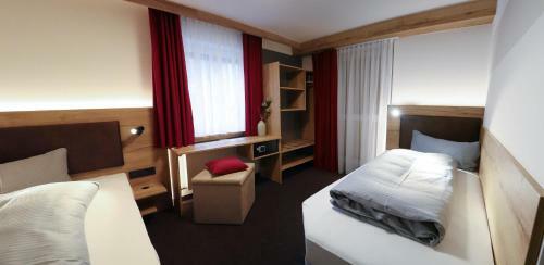 Hotel Gasthof Zur Br�cke