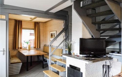Nice Home In Kirchheim W/ Wifi And 3 Bedrooms