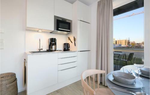 Awesome Apartment In Lembruch/d�mmer See W/ 2 Bedrooms
