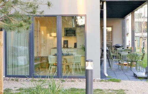 Awesome Apartment In Lembruch/d�mmer See W/ 2 Bedrooms