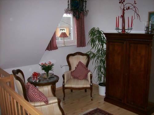Bed & Breakfast G�stehaus ?haus Am Hahnenberg?