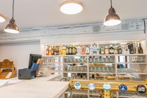 Hostal Mikulov Inn - Penzion Zem?