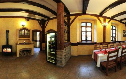 Hostal Penzion A Restaurace Nad Hradem