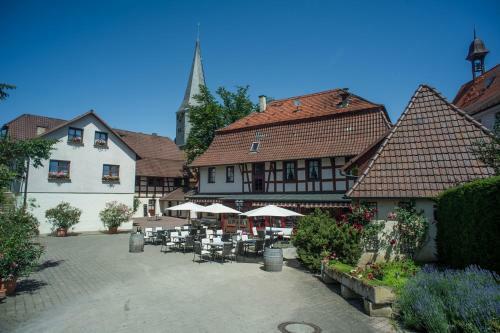 Hotel Weinstube Und G�stehaus Lutz