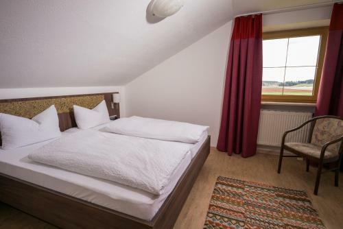 Apartamento Ferienwohnungen Chiemgauer Seengl�ck