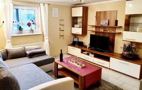 Apartamento Ferienwohnung Mit Garten In K�hlungsborn
